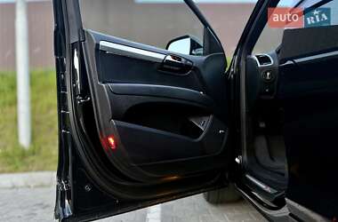 Внедорожник / Кроссовер Audi Q7 2012 в 