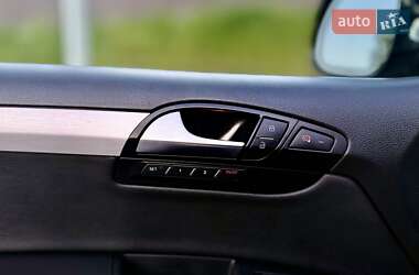 Внедорожник / Кроссовер Audi Q7 2012 в 