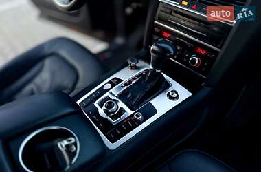 Внедорожник / Кроссовер Audi Q7 2012 в 