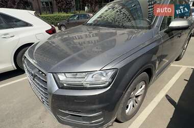 Позашляховик / Кросовер Audi Q7 2017 в Києві