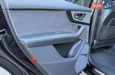 Внедорожник / Кроссовер Audi Q7 2017 в 