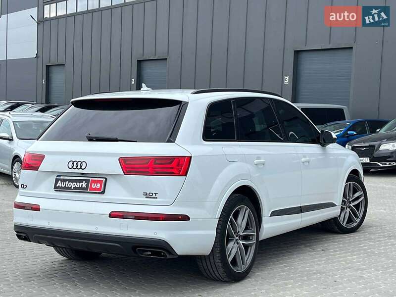 Внедорожник / Кроссовер Audi Q7 2017 в Львове