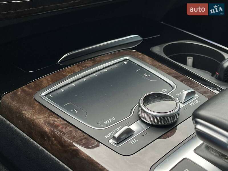 Внедорожник / Кроссовер Audi Q7 2017 в Львове