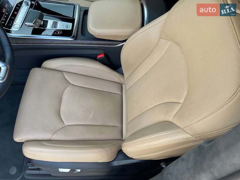 Внедорожник / Кроссовер Audi Q7 2020 в Киеве