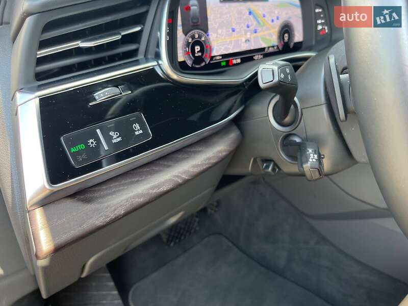 Внедорожник / Кроссовер Audi Q7 2020 в Киеве