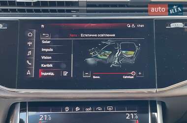 Позашляховик / Кросовер Audi Q7 2020 в 