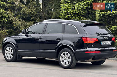 Внедорожник / Кроссовер Audi Q7 2007 в 