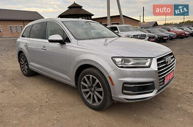 Внедорожник / Кроссовер Audi Q7 2015 в Луцке