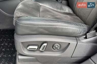 Внедорожник / Кроссовер Audi Q7 2012 в 