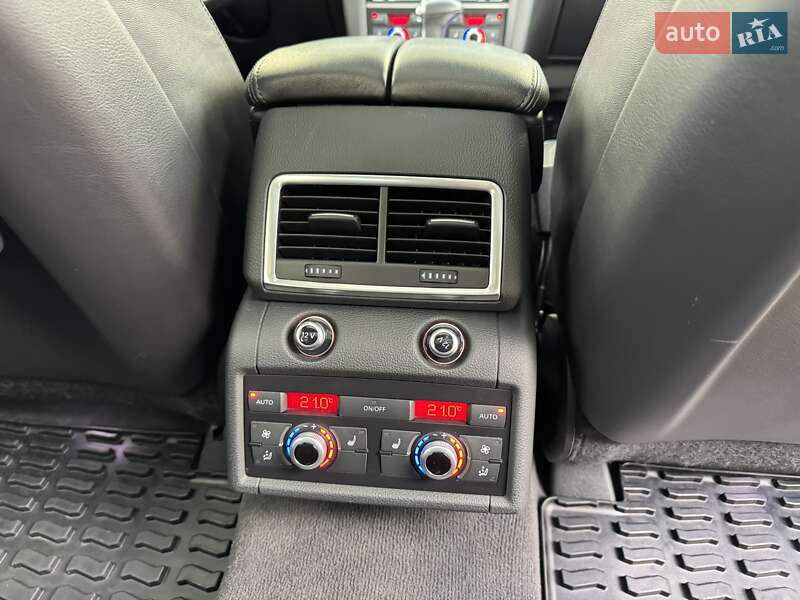 Внедорожник / Кроссовер Audi Q7 2012 в Стрые