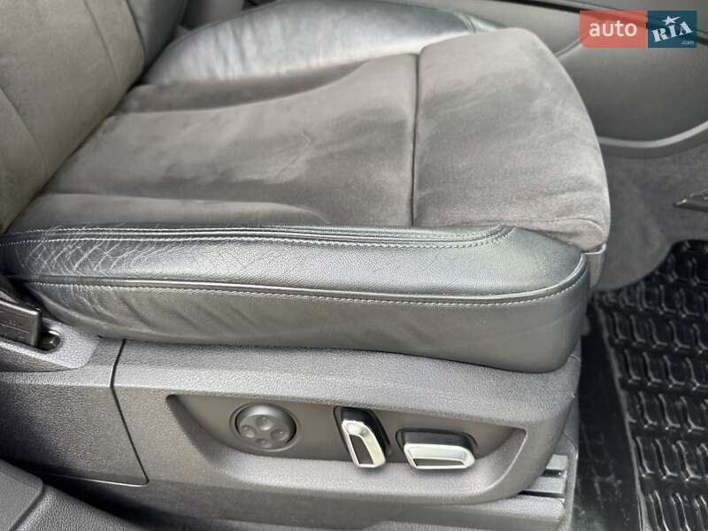 Внедорожник / Кроссовер Audi Q7 2012 в Стрые