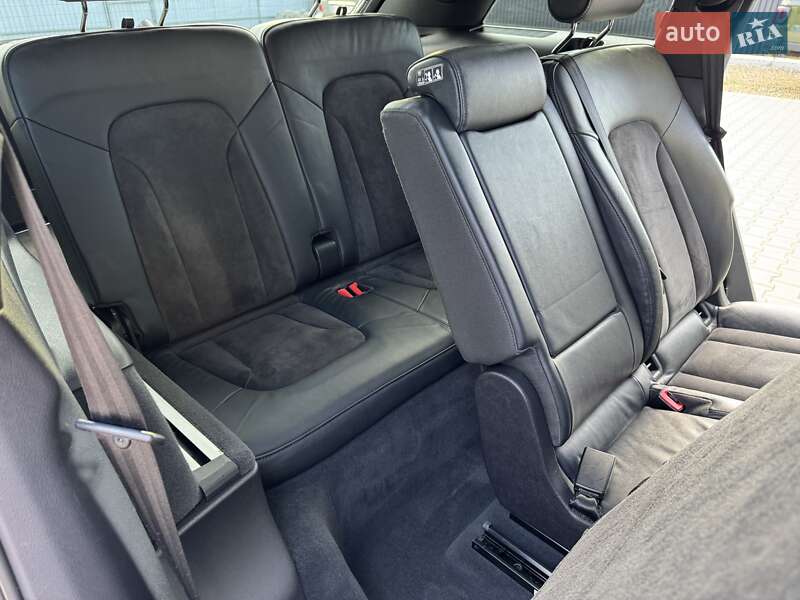 Внедорожник / Кроссовер Audi Q7 2012 в Стрые
