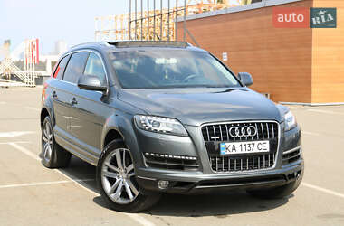 Позашляховик / Кросовер Audi Q7 2014 в Києві