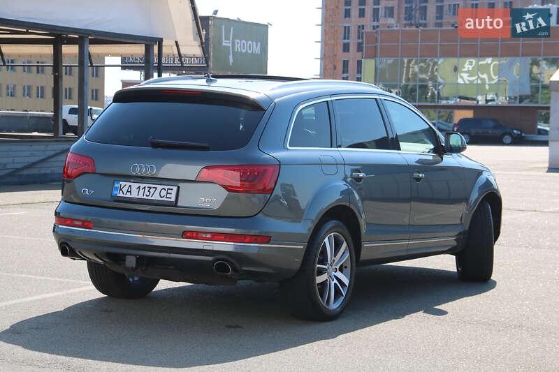 Внедорожник / Кроссовер Audi Q7 2014 в Киеве