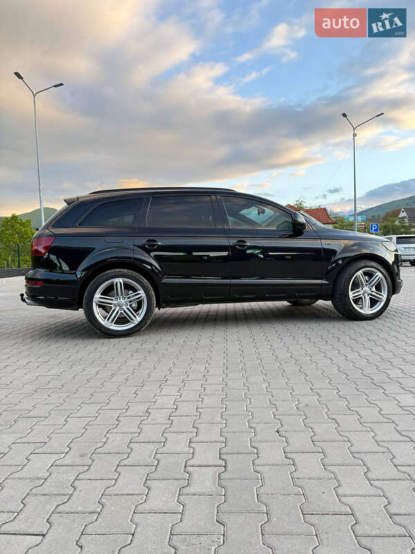 Позашляховик / Кросовер Audi Q7 2006 в Яремчі