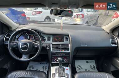 Внедорожник / Кроссовер Audi Q7 2008 в 