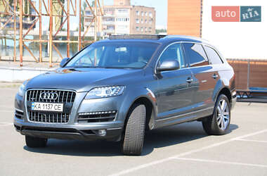 Позашляховик / Кросовер Audi Q7 2014 в 