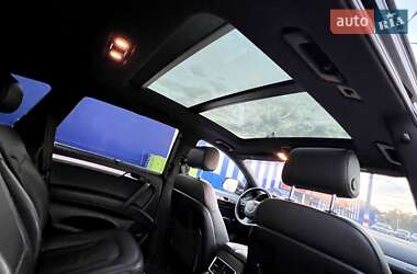 Внедорожник / Кроссовер Audi Q7 2010 в 