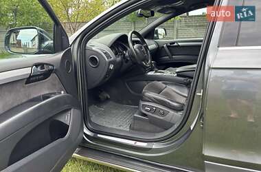 Внедорожник / Кроссовер Audi Q7 2009 в 