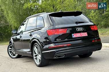 Внедорожник / Кроссовер Audi Q7 2019 в 