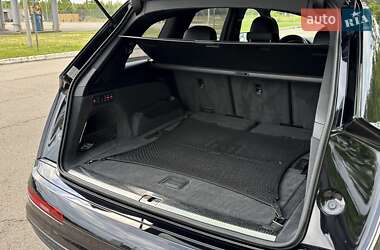 Внедорожник / Кроссовер Audi Q7 2019 в 