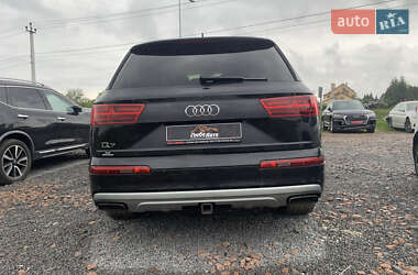 Внедорожник / Кроссовер Audi Q7 2018 в 