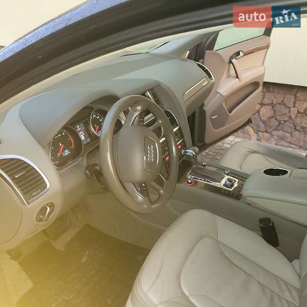 Внедорожник / Кроссовер Audi Q7 2013 в Львове