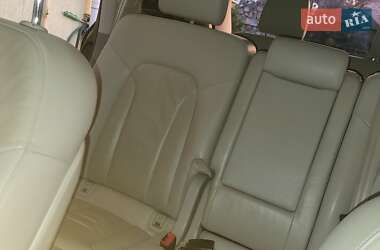 Позашляховик / Кросовер Audi Q7 2013 в Львові