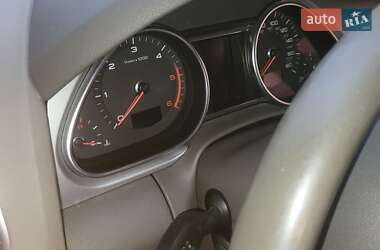 Позашляховик / Кросовер Audi Q7 2013 в Львові