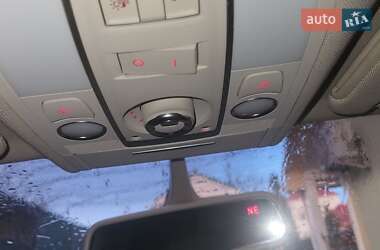 Внедорожник / Кроссовер Audi Q7 2013 в 