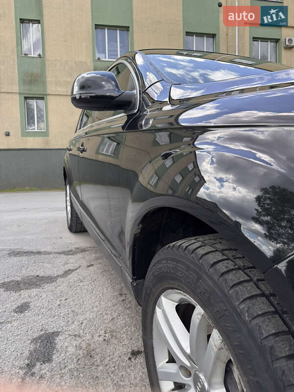 Позашляховик / Кросовер Audi Q7 2006 в Шепетівці