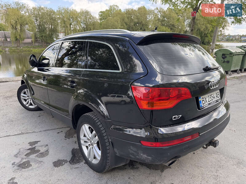 Позашляховик / Кросовер Audi Q7 2006 в Шепетівці