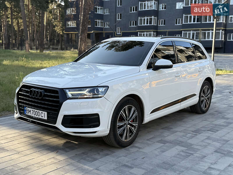 Внедорожник / Кроссовер Audi Q7 2017 в Полтаве
