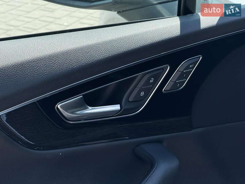 Внедорожник / Кроссовер Audi Q7 2019 в Харькове