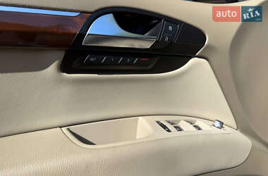 Внедорожник / Кроссовер Audi Q7 2011 в 