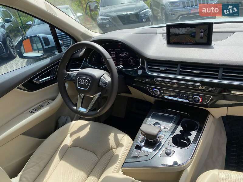 Внедорожник / Кроссовер Audi Q7 2017 в Львове