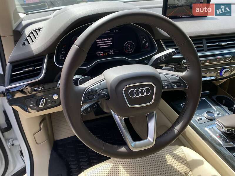 Внедорожник / Кроссовер Audi Q7 2017 в Львове
