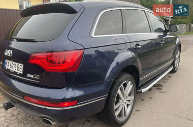 Внедорожник / Кроссовер Audi Q7 2014 в 