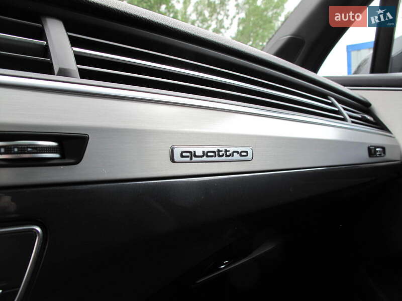 Внедорожник / Кроссовер Audi Q7 2015 в Киеве