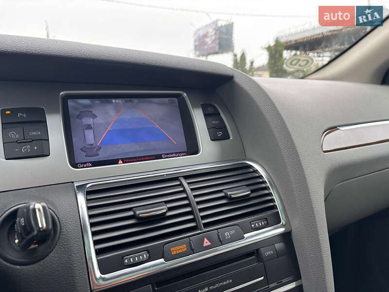 Внедорожник / Кроссовер Audi Q7 2012 в Черновцах