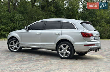 Внедорожник / Кроссовер Audi Q7 2012 в 