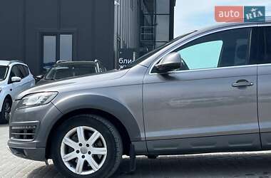 Внедорожник / Кроссовер Audi Q7 2011 в 