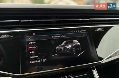 Внедорожник / Кроссовер Audi Q7 2023 в 