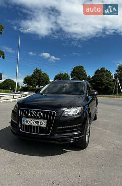 Внедорожник / Кроссовер Audi Q7 2012 в 