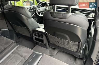 Внедорожник / Кроссовер Audi Q7 2021 в 