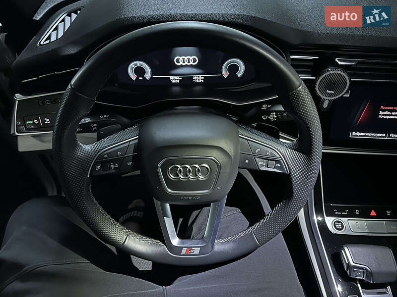 Позашляховик / Кросовер Audi Q7 2021 в Києві