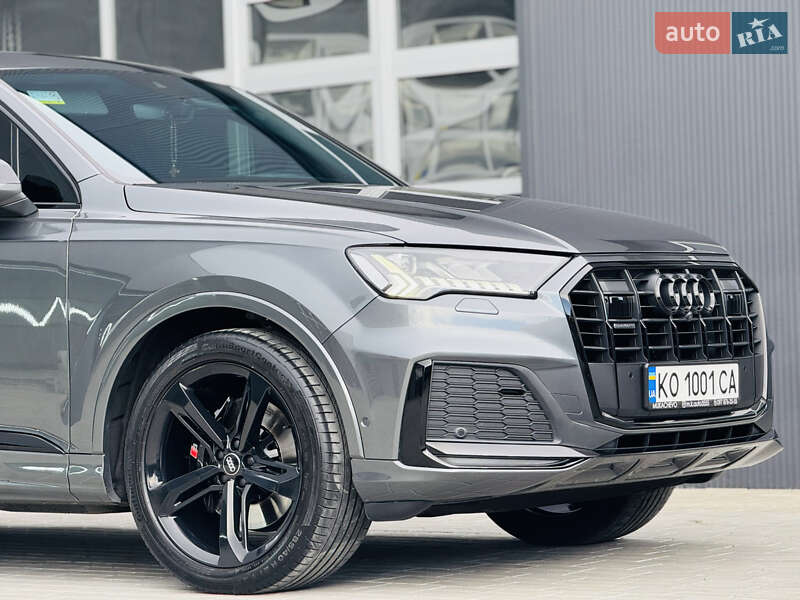 Внедорожник / Кроссовер Audi Q7 2020 в Мукачево
