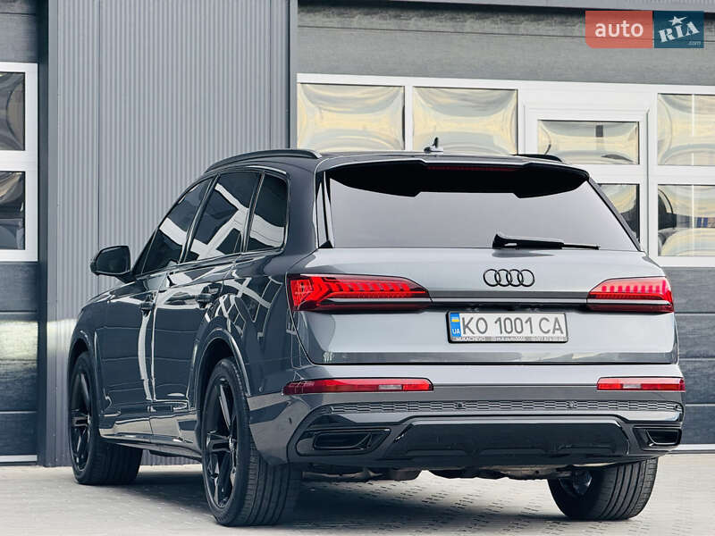 Внедорожник / Кроссовер Audi Q7 2020 в Мукачево