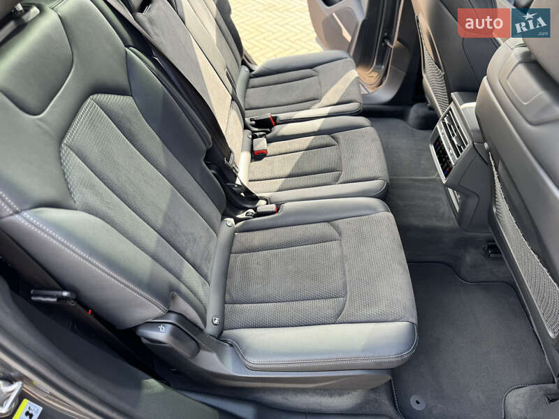 Внедорожник / Кроссовер Audi Q7 2020 в Мукачево