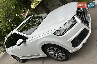 Внедорожник / Кроссовер Audi Q7 2018 в 